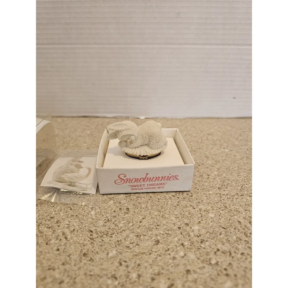 Dept 56 Snowbunnies Hinged Box - 